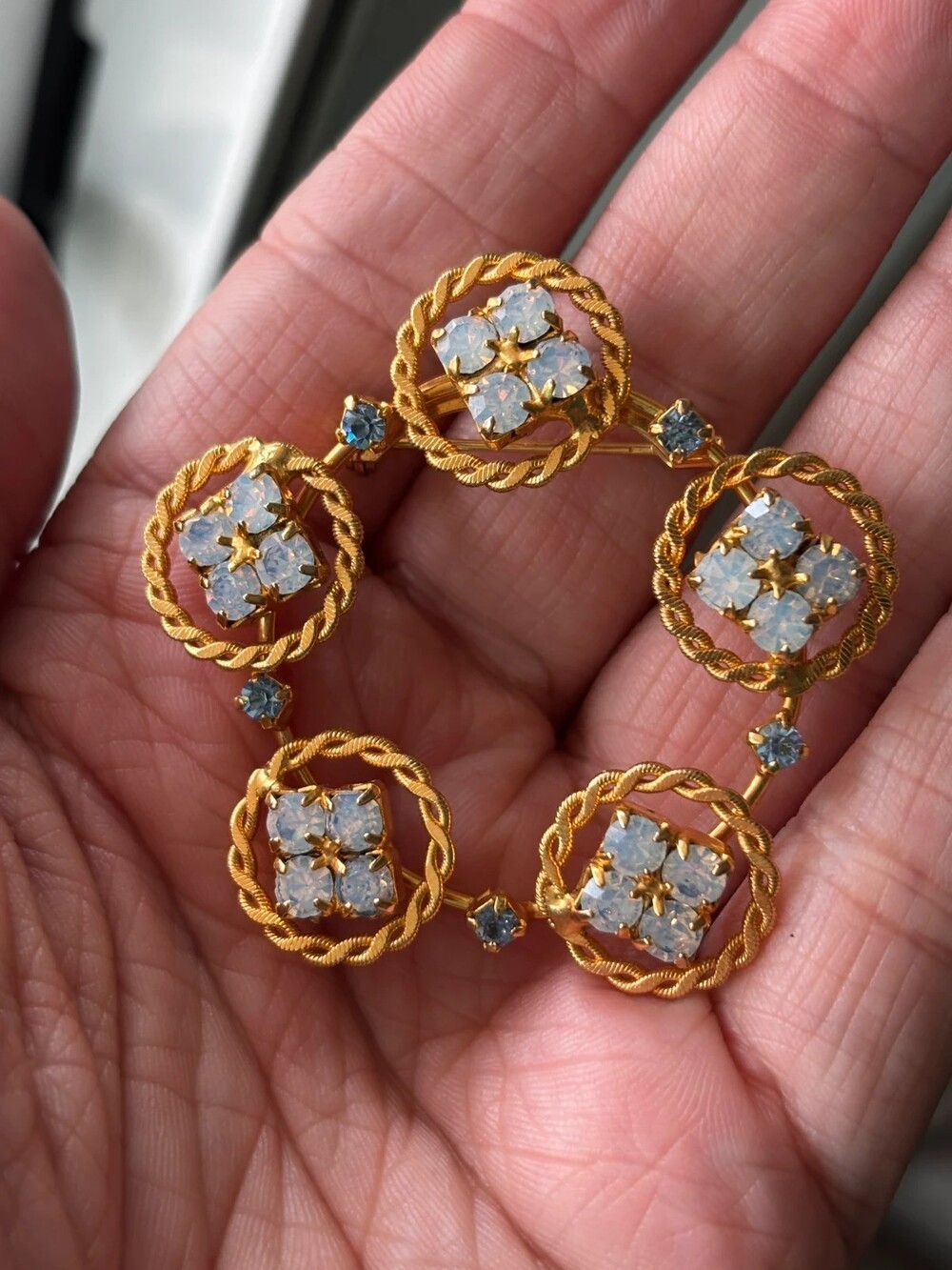 VTG Circle Brooch Gold Tone MCM